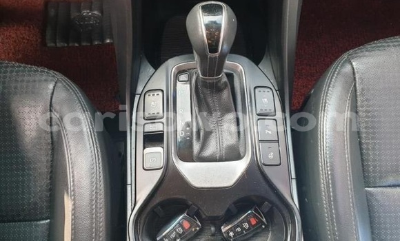 Acheter Occasion Voiture Hyundai Santa Fe Blanc à Cotonou, Benin Acheter Occasion Voiture Hyundai Santa Fe Blanc à Cotonou, Benin