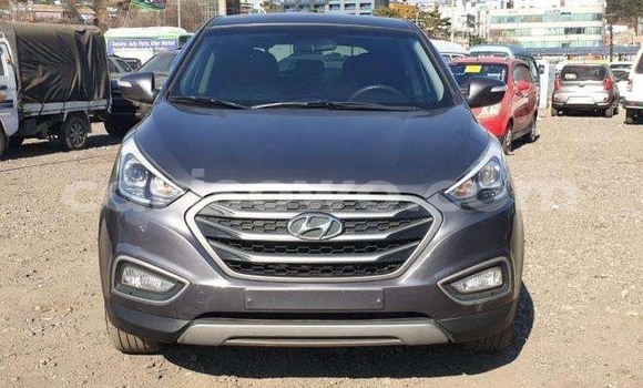 Acheter Occasion Voiture Hyundai Tucson Gris à Cotonou, Benin Acheter Occasion Voiture Hyundai Tucson Gris à Cotonou, Benin