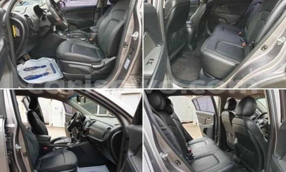 Acheter Occasion Voiture Kia Sportage Gris à Cotonou, Benin Acheter Occasion Voiture Kia Sportage Gris à Cotonou, Benin