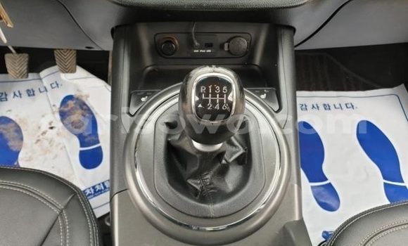 Acheter Occasion Voiture Kia Sportage Gris à Cotonou, Benin Acheter Occasion Voiture Kia Sportage Gris à Cotonou, Benin