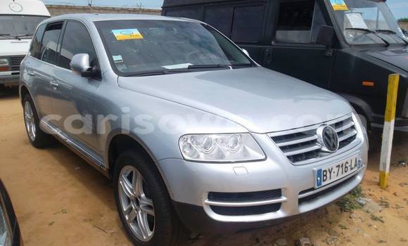 Sayi Na hannu Volkswagen Touareg Azurfa Mota in Cotonou a Benin