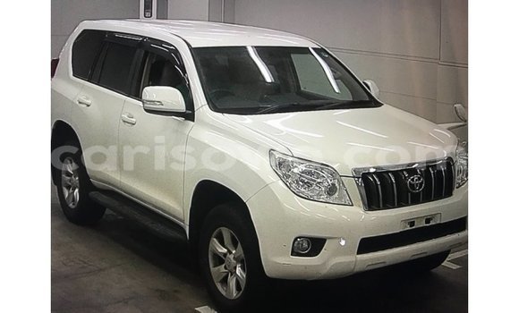Acheter Import Voiture Toyota Prado Blanc à Import - Dubai, Benin Acheter Import Voiture Toyota Prado Blanc à Import - Dubai, Benin