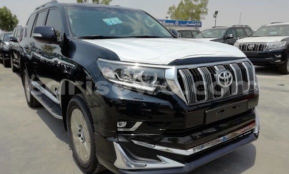 Acheter Neuf Voiture Toyota Prado Noir à Abomey, Benin Acheter Neuf Voiture Toyota Prado Noir à Abomey, Benin