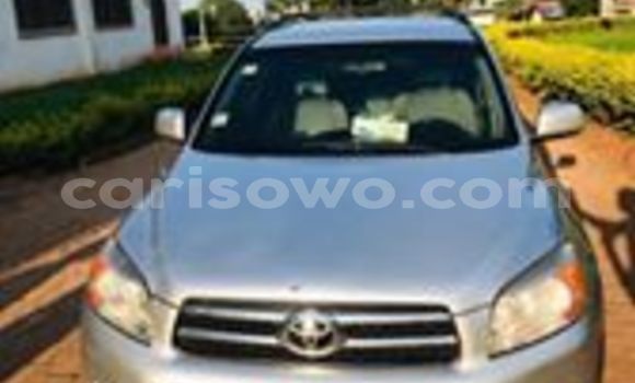 Acheter Occasion Voiture Toyota RAV4 Gris à Cotonou, Benin Acheter Occasion Voiture Toyota RAV4 Gris à Cotonou, Benin