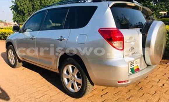 Acheter Occasion Voiture Toyota RAV4 Gris à Cotonou, Benin Acheter Occasion Voiture Toyota RAV4 Gris à Cotonou, Benin