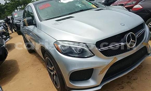 Sayi Na hannu Mercedes-Benz GLE Azurfa Mota in Cotonou a Benin Sayi Na hannu Mercedes-Benz GLE Azurfa Mota in Cotonou a Benin