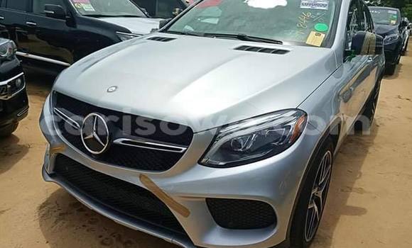 Sayi Na hannu Mercedes-Benz GLE Azurfa Mota in Cotonou a Benin Sayi Na hannu Mercedes-Benz GLE Azurfa Mota in Cotonou a Benin