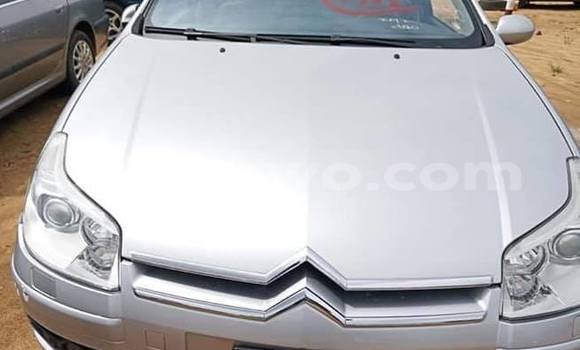 Sayi Na hannu Citroen C5 Azurfa Mota in Cotonou a Benin Sayi Na hannu Citroen C5 Azurfa Mota in Cotonou a Benin