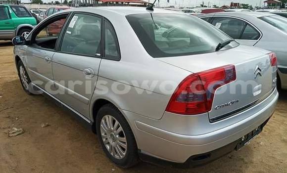 Sayi Na hannu Citroen C5 Azurfa Mota in Cotonou a Benin Sayi Na hannu Citroen C5 Azurfa Mota in Cotonou a Benin