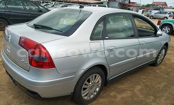 Sayi Na hannu Citroen C5 Azurfa Mota in Cotonou a Benin Sayi Na hannu Citroen C5 Azurfa Mota in Cotonou a Benin