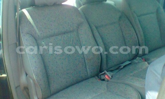 Sayi Na hannu Citroen 2CV Blue Mota in Cotonou a Benin Sayi Na hannu Citroen 2CV Blue Mota in Cotonou a Benin