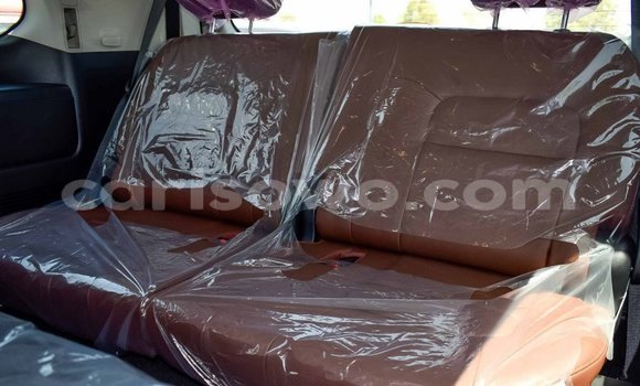 Acheter Neuf Voiture Toyota Land Cruiser Noir à Abomey Calavi, Benin Acheter Neuf Voiture Toyota Land Cruiser Noir à Abomey Calavi, Benin