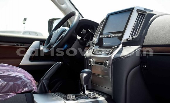 Acheter Neuf Voiture Toyota Land Cruiser Noir à Abomey Calavi, Benin Acheter Neuf Voiture Toyota Land Cruiser Noir à Abomey Calavi, Benin