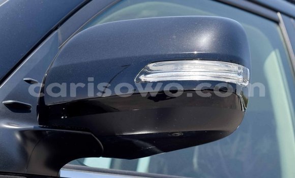 Acheter Neuf Voiture Toyota Land Cruiser Noir à Abomey Calavi, Benin Acheter Neuf Voiture Toyota Land Cruiser Noir à Abomey Calavi, Benin