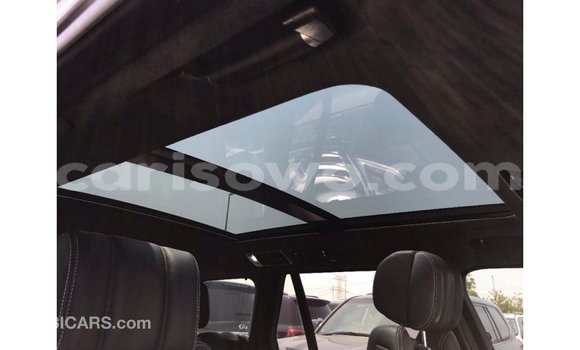 Ra Imported Land Rover Range Rover Black Ọkọ̀ in Import - Dubai ni Benin Ra Imported Land Rover Range Rover Black Ọkọ̀ in Import - Dubai ni Benin
