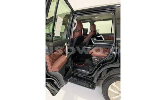 Sayi Imported Toyota Land Cruiser Black Mota in Import - Dubai a Benin Sayi Imported Toyota Land Cruiser Black Mota in Import - Dubai a Benin