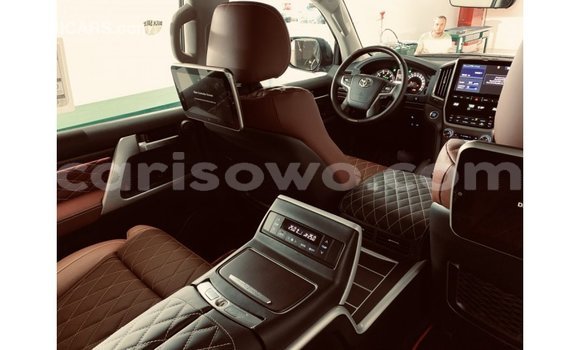 Sayi Imported Toyota Land Cruiser Black Mota in Import - Dubai a Benin Sayi Imported Toyota Land Cruiser Black Mota in Import - Dubai a Benin