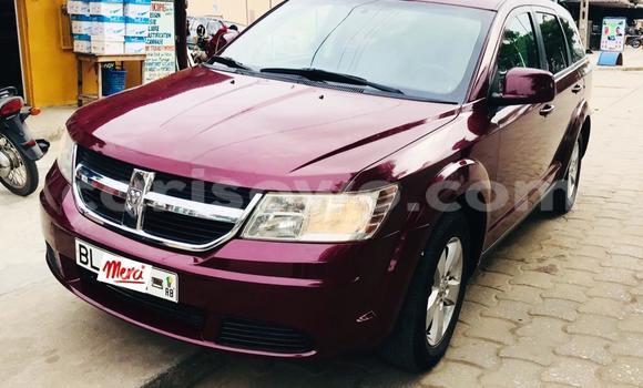 Sayi Na hannu Dodge Journey Red Mota in Cotonou a Benin