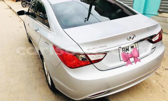 Acheter Occasion Voiture Hyundai Sonata Blanc à Cotonou, Benin Acheter Occasion Voiture Hyundai Sonata Blanc à Cotonou, Benin