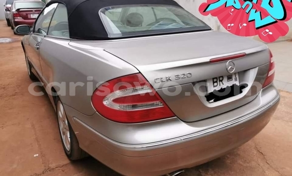 Ra Àlòkù Mercedes-Benz CLK–Class Silver Ọkọ̀ in Cotonou ni Benin Ra Àlòkù Mercedes-Benz CLK–Class Silver Ọkọ̀ in Cotonou ni Benin