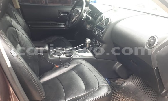 Ra Àlòkù Nissan Rogue Brown Ọkọ̀ in Cotonou ni Benin Ra Àlòkù Nissan Rogue Brown Ọkọ̀ in Cotonou ni Benin