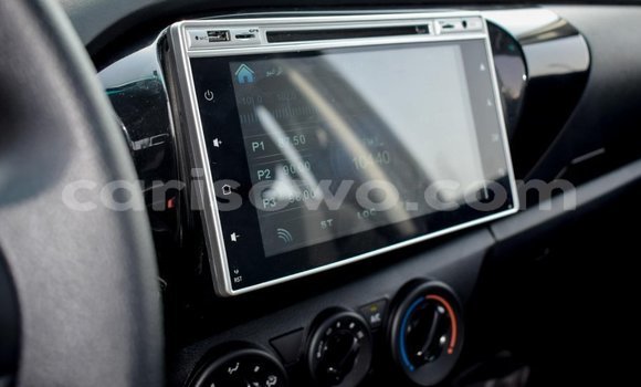 Acheter Neuf Voiture Toyota Hilux Noir à Abomey Calavi, Benin Acheter Neuf Voiture Toyota Hilux Noir à Abomey Calavi, Benin