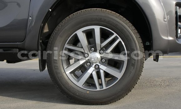 Acheter Neuf Voiture Toyota Hilux Noir à Abomey, Benin Acheter Neuf Voiture Toyota Hilux Noir à Abomey, Benin