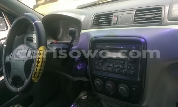 Buy Used Honda CR–V Silver Car in Porto Novo in Benign Buy Used Honda CR–V Silver Car in Porto Novo in Benign