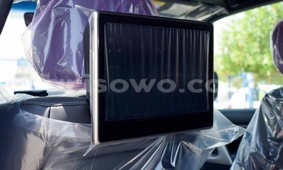 Acheter Neuf Voiture Toyota Land Cruiser Noir à Abomey, Benin Acheter Neuf Voiture Toyota Land Cruiser Noir à Abomey, Benin