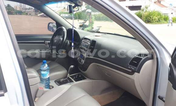 Ra Àlòkù Hyundai Santa Fe Blue Ọkọ̀ in Cotonou ni Benin Ra Àlòkù Hyundai Santa Fe Blue Ọkọ̀ in Cotonou ni Benin