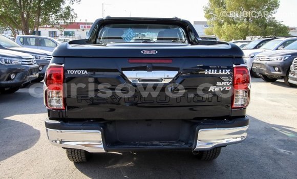 Ra Imported Toyota Hilux Black Ọkọ̀ in Import - Dubai ni Benin Ra Imported Toyota Hilux Black Ọkọ̀ in Import - Dubai ni Benin