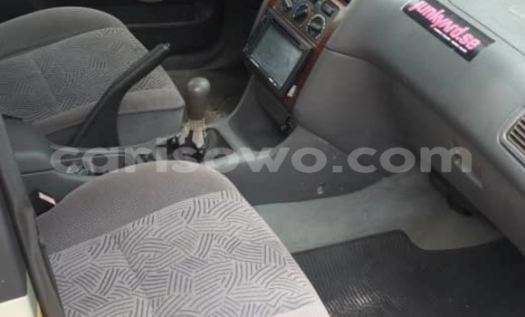 Ra Àlòkù Toyota Avensis Alawọ ewe Ọkọ̀ in Cotonou ni Benin Ra Àlòkù Toyota Avensis Alawọ ewe Ọkọ̀ in Cotonou ni Benin
