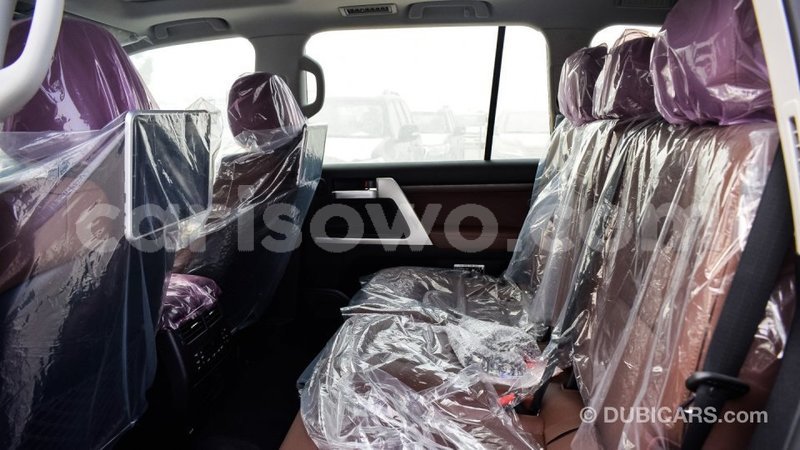 Big with watermark 4edf2d8f 6257 47e1 9e79 dea935eee0d7