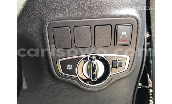 Acheter Import Voiture Mercedes-Benz 250 Bleu à Import - Dubai, Benin Acheter Import Voiture Mercedes-Benz 250 Bleu à Import - Dubai, Benin