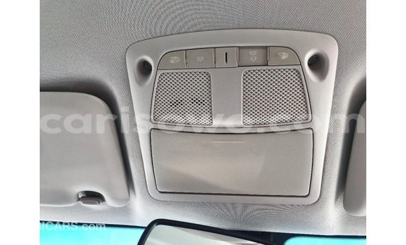 Acheter Import Voiture Mercedes-Benz 250 Bleu à Import - Dubai, Benin Acheter Import Voiture Mercedes-Benz 250 Bleu à Import - Dubai, Benin