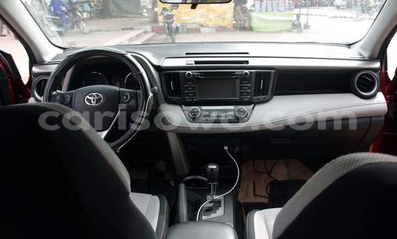 Ra Àlòkù Toyota RAV4 Red Ọkọ̀ in Cotonou ni Benin Ra Àlòkù Toyota RAV4 Red Ọkọ̀ in Cotonou ni Benin