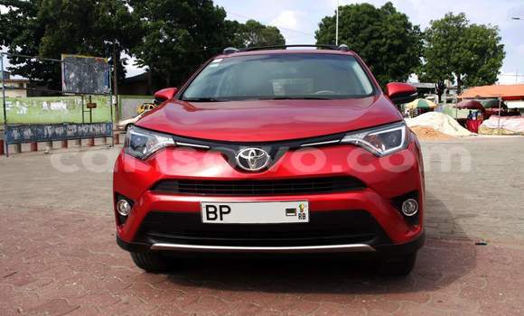 Ra Àlòkù Toyota RAV4 Red Ọkọ̀ in Cotonou ni Benin Ra Àlòkù Toyota RAV4 Red Ọkọ̀ in Cotonou ni Benin