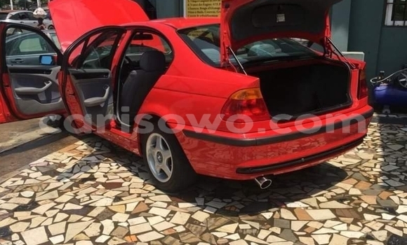 Acheter Occasion Voiture BMW 3–Series Rouge à Cotonou, Benin Acheter Occasion Voiture BMW 3–Series Rouge à Cotonou, Benin