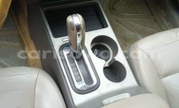 Acheter Occasion Voiture Ford Edge Gris à Cotonou, Benin Acheter Occasion Voiture Ford Edge Gris à Cotonou, Benin