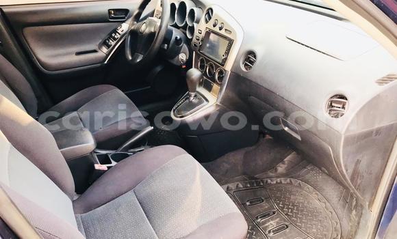 Sayi Na hannu Toyota Matrix Blue Mota in Cotonou a Benin Sayi Na hannu Toyota Matrix Blue Mota in Cotonou a Benin