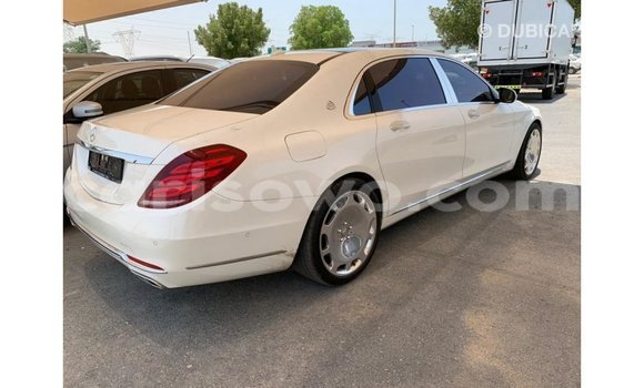 Buy Import Mercedes-Benz 190 White Car in Import - Dubai in Benign Buy Import Mercedes-Benz 190 White Car in Import - Dubai in Benign