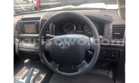 Ra Imported Toyota Land Cruiser Black Ọkọ̀ in Import - Dubai ni Benin Ra Imported Toyota Land Cruiser Black Ọkọ̀ in Import - Dubai ni Benin