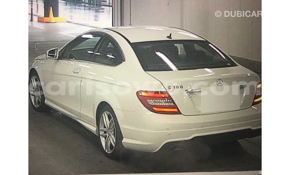 Buy Import Mercedes-Benz 190 White Car in Import - Dubai in Benign Buy Import Mercedes-Benz 190 White Car in Import - Dubai in Benign