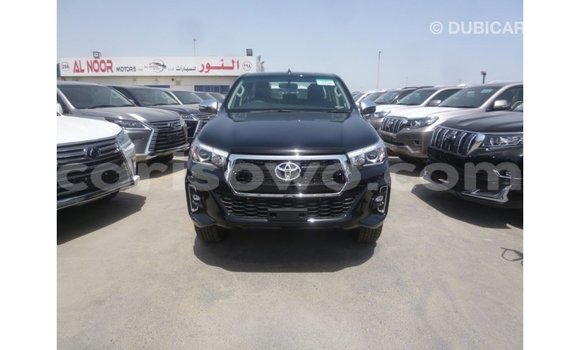 Sayi Imported Toyota Hilux Black Mota in Import - Dubai a Benin Sayi Imported Toyota Hilux Black Mota in Import - Dubai a Benin