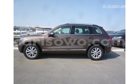 Sayi Imported Volkswagen Touareg Brown Mota in Import - Dubai a Benin Sayi Imported Volkswagen Touareg Brown Mota in Import - Dubai a Benin