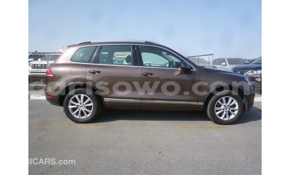 Sayi Imported Volkswagen Touareg Brown Mota in Import - Dubai a Benin Sayi Imported Volkswagen Touareg Brown Mota in Import - Dubai a Benin