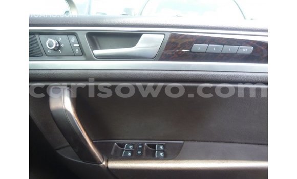 Sayi Imported Volkswagen Touareg Brown Mota in Import - Dubai a Benin Sayi Imported Volkswagen Touareg Brown Mota in Import - Dubai a Benin