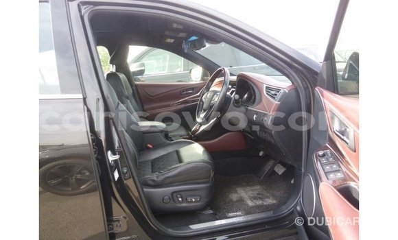 Sayi Imported Toyota Harrier Black Mota in Import - Dubai a Benin Sayi Imported Toyota Harrier Black Mota in Import - Dubai a Benin