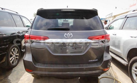 Ra Imported Toyota Fortuner Miiran Ọkọ̀ in Import - Dubai ni Benin Ra Imported Toyota Fortuner Miiran Ọkọ̀ in Import - Dubai ni Benin