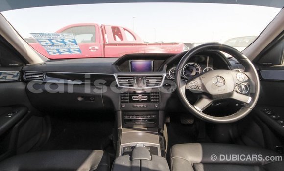 Sayi Imported Mercedes-Benz 200 White Mota in Import - Dubai a Benin Sayi Imported Mercedes-Benz 200 White Mota in Import - Dubai a Benin